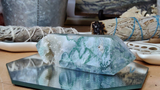 Moss Agate Double Point Druzy Pocket